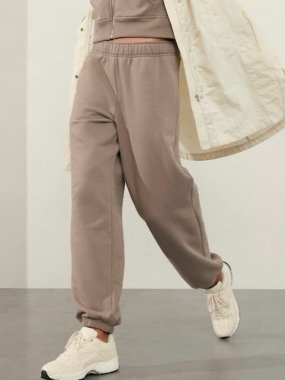 NWT Athleta Forever Fleece Jogger Pyrite Brown